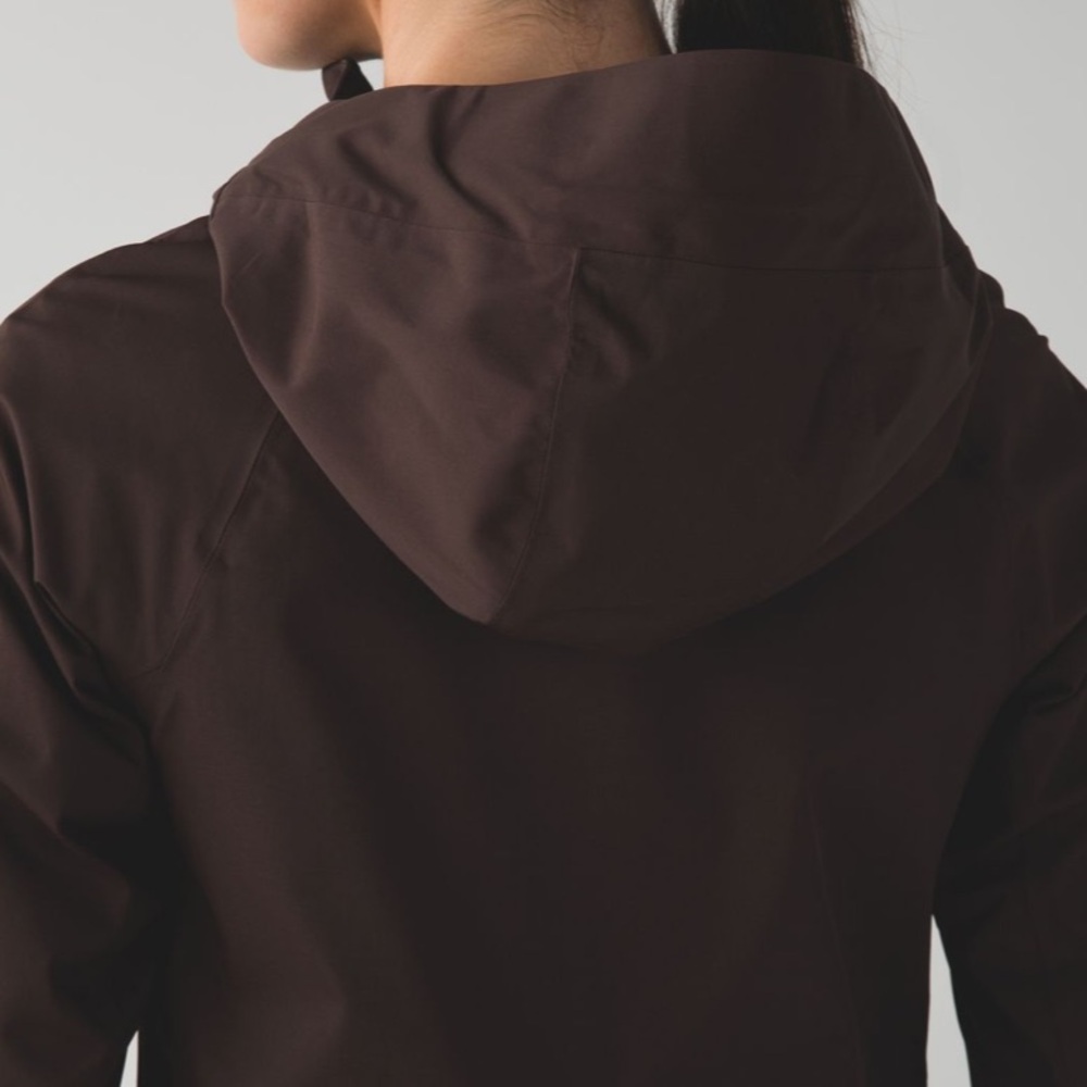 Lululemon Definitely Raining Jacket - 10 - image 5